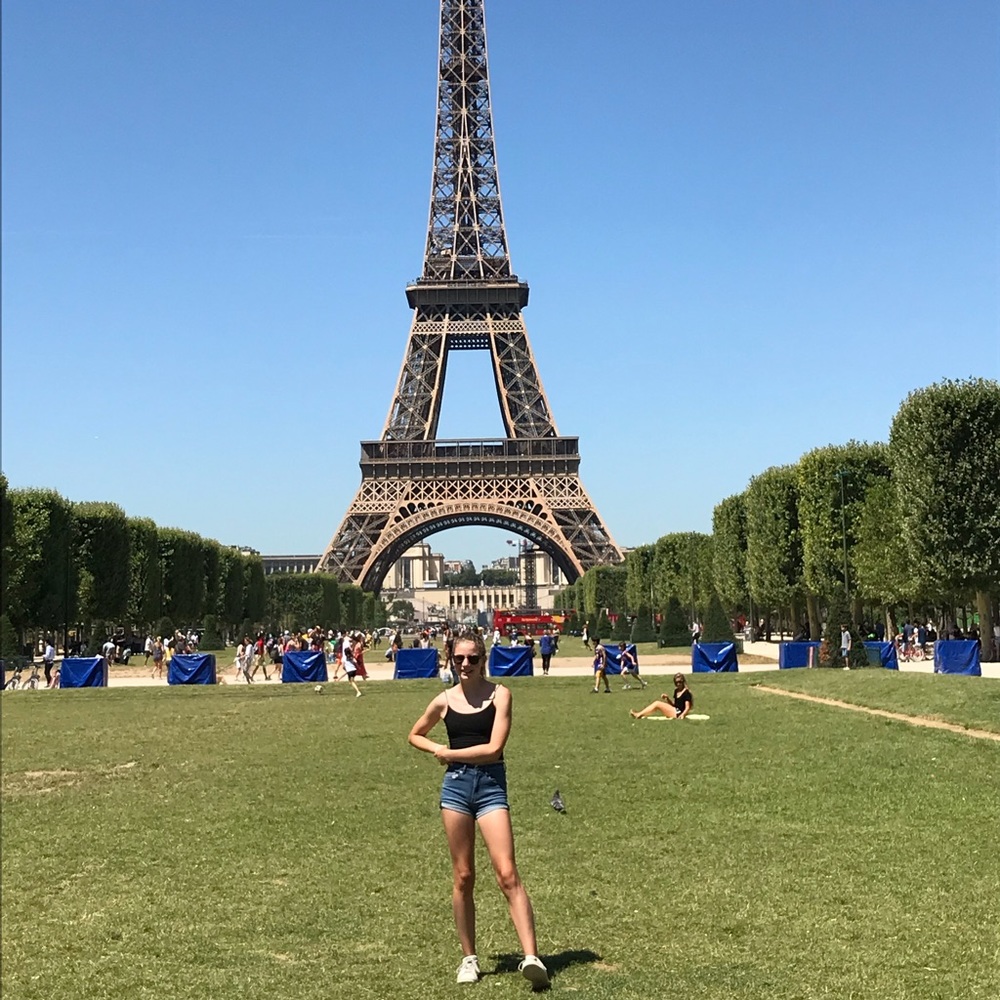 Meet your Posher, Abbey